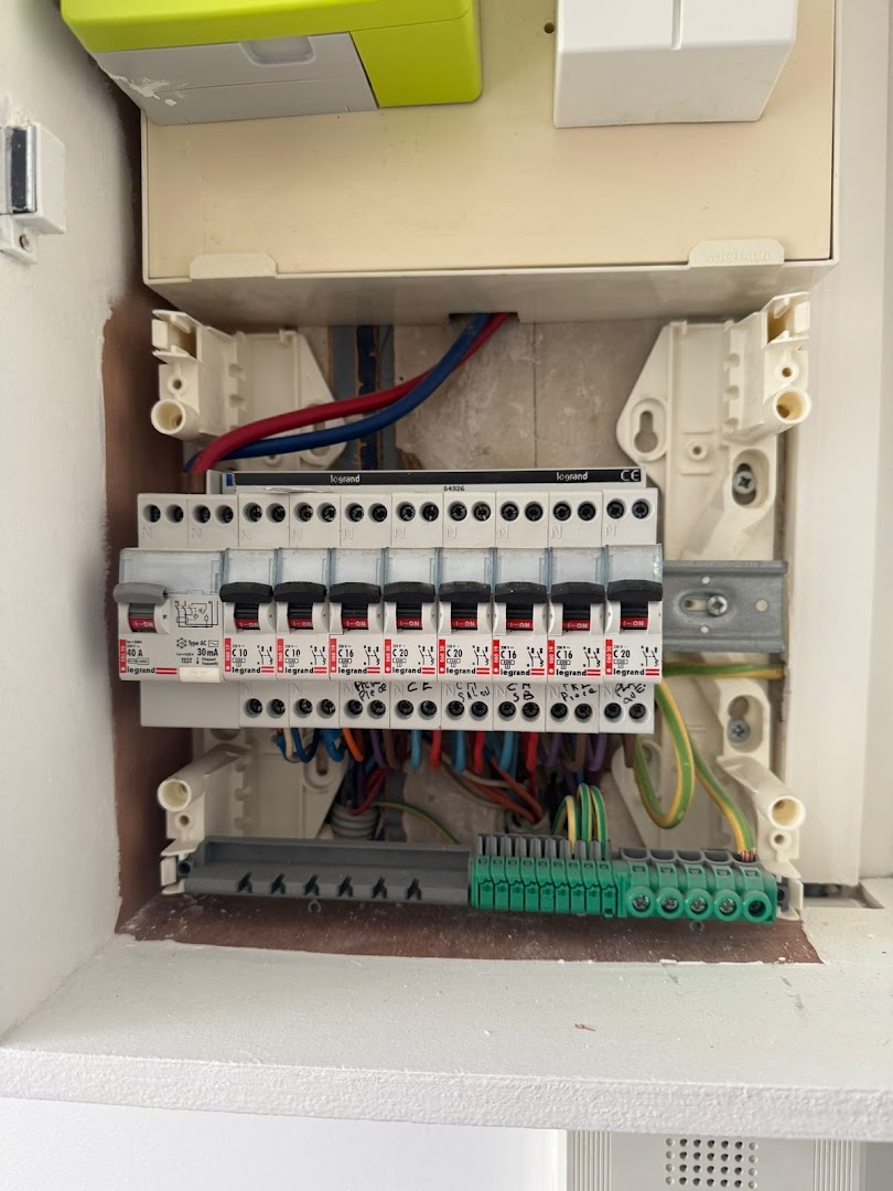 Jacques Electricien Paris — Photos 10